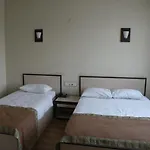 Kadioglu فندق 2*